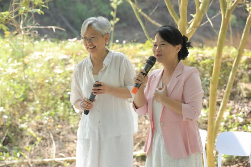 ��鱷���ʦ֣�ݡ��ɹ��ķ��򡷼���ϵͳ���й��������ó���